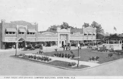The First Trust and Savings Company building on the Mall, Avon Park, circa 1920