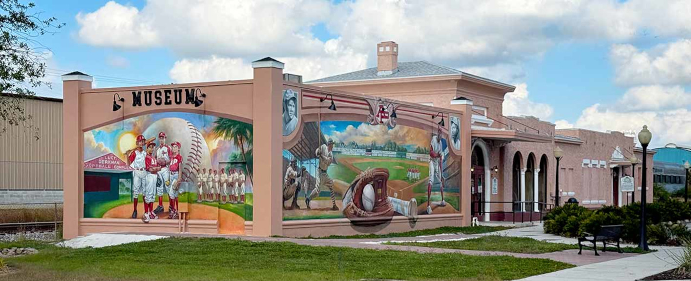 Front entrance of the 1926 Seaboard Air Line Depot Museum in Avon Park